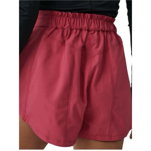 FP Movement Adventure Shorts Women's in lovestruck Size Small MSRP $78 - Picture 5 of 16